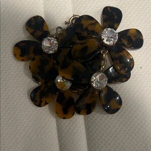 Tortoise Shell Flower Brooch